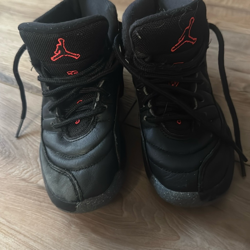 Nike Boys Air Jordan 12 Utility PS DM5205-006 Black Basketball Shoes Size 11C